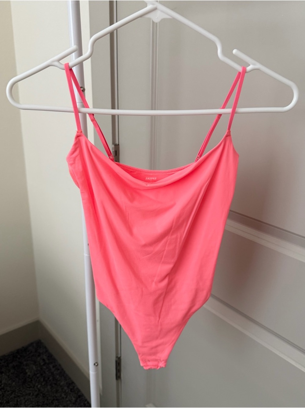 SKIMS Fits Everybody Cami Bodysuit